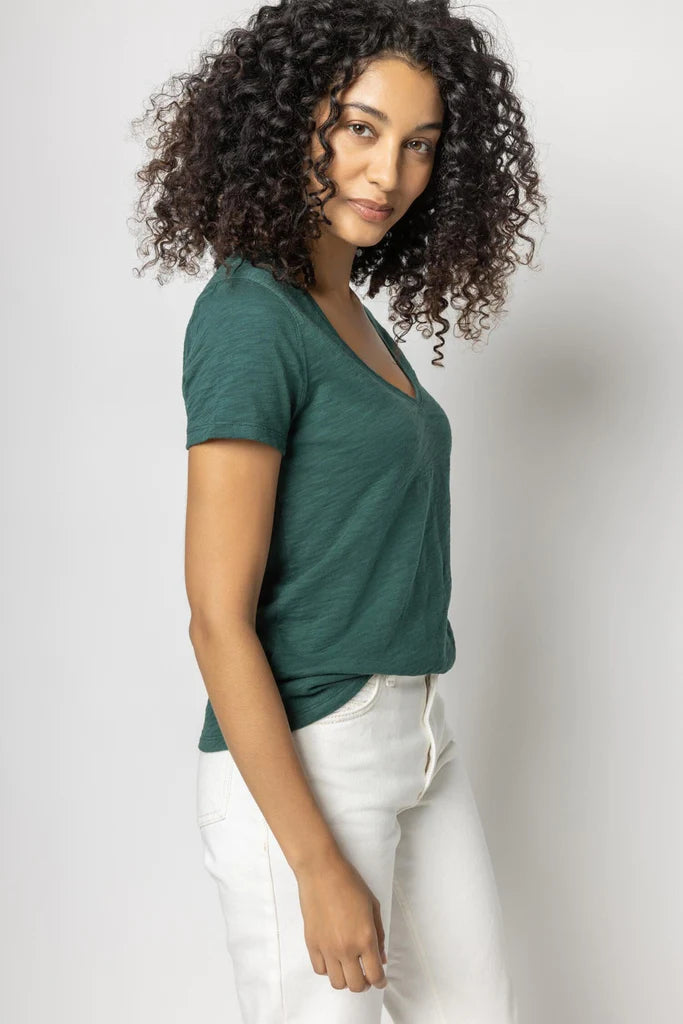 V Neck Short Sleeve Back Seam Tee