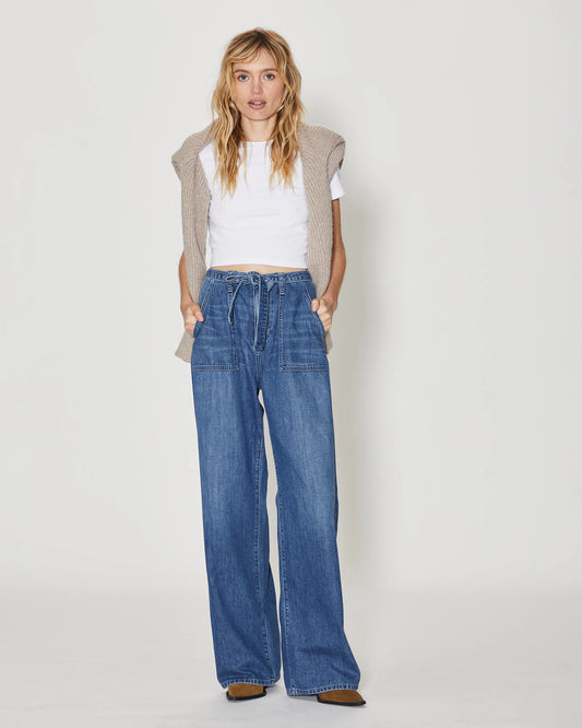 Rory Relaxed Barrel Jean by Le Jean