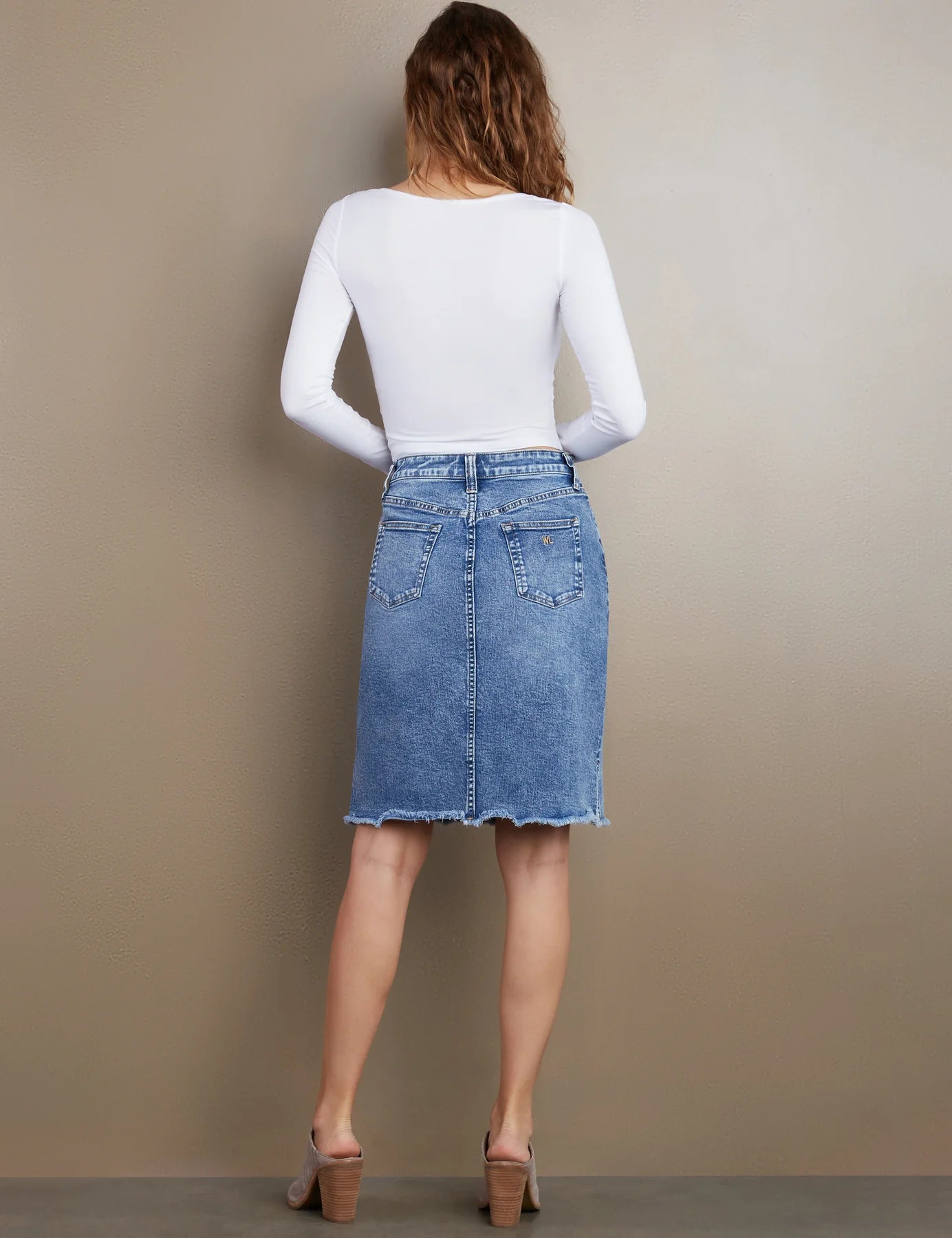 Fray Hem Short Jean Skirt