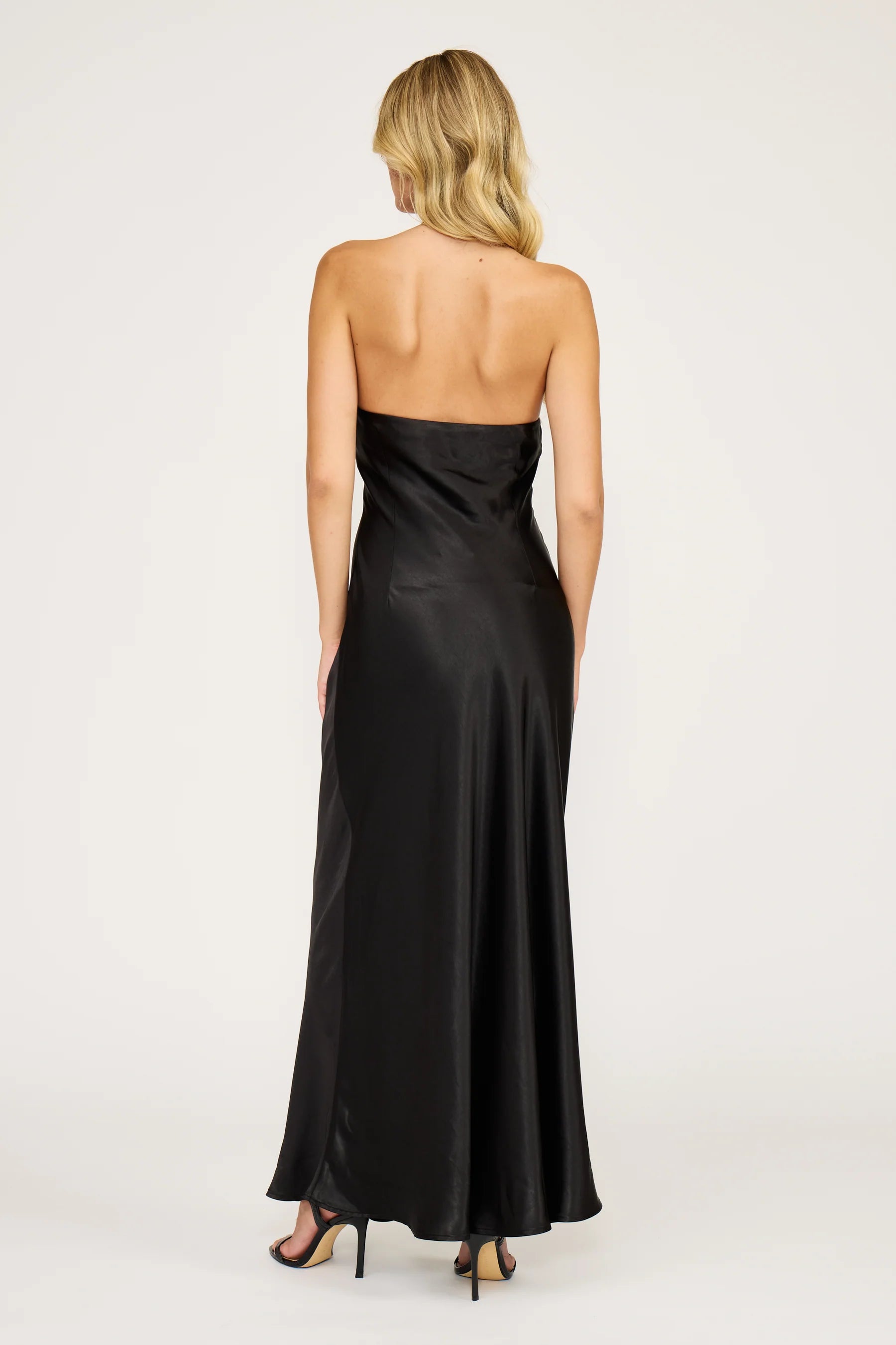 splendid halter dress B263002 Splendid Poly Chiffon A-line Gown with Halter Jewel Neckline and Diamond Shape Spaghetti Strap Back