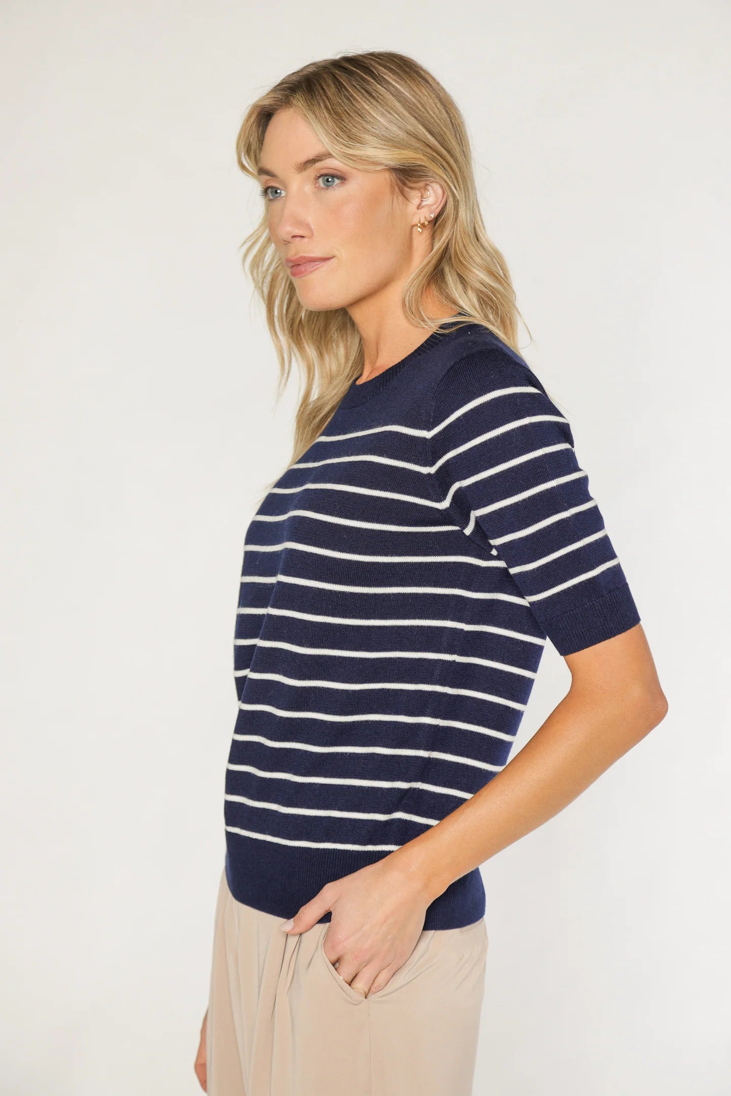 Claire Short Sleeve Sweater in Navy