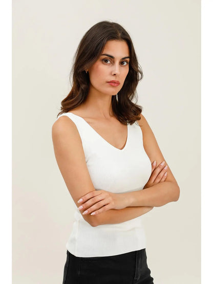 2-in-1 Reversible Tank Top w/ V-Neck & Square Neck