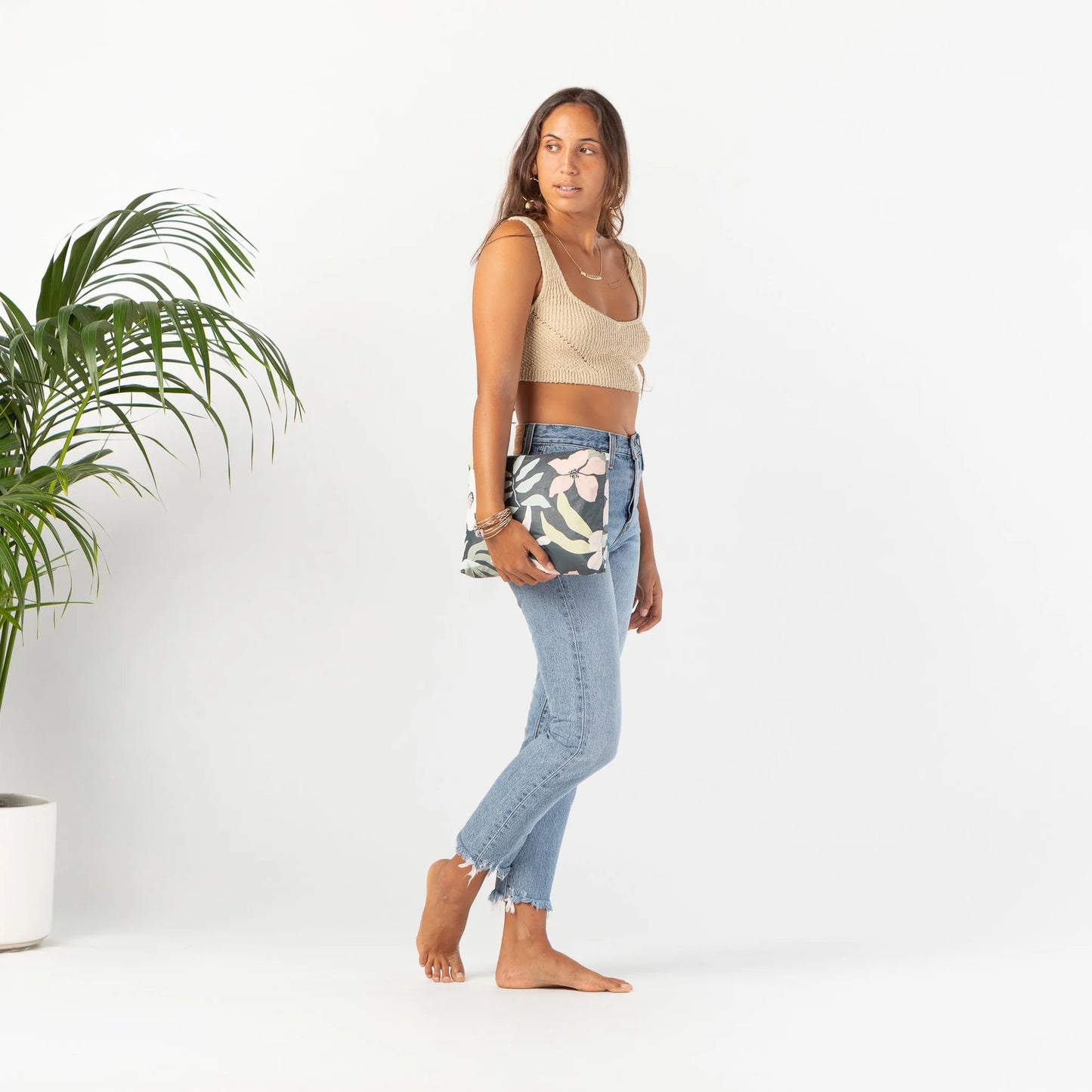 Mid Flora Eve Pouch by ALOHA