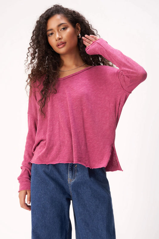 V-Neck Long Sleeve Tee in Pomegranate