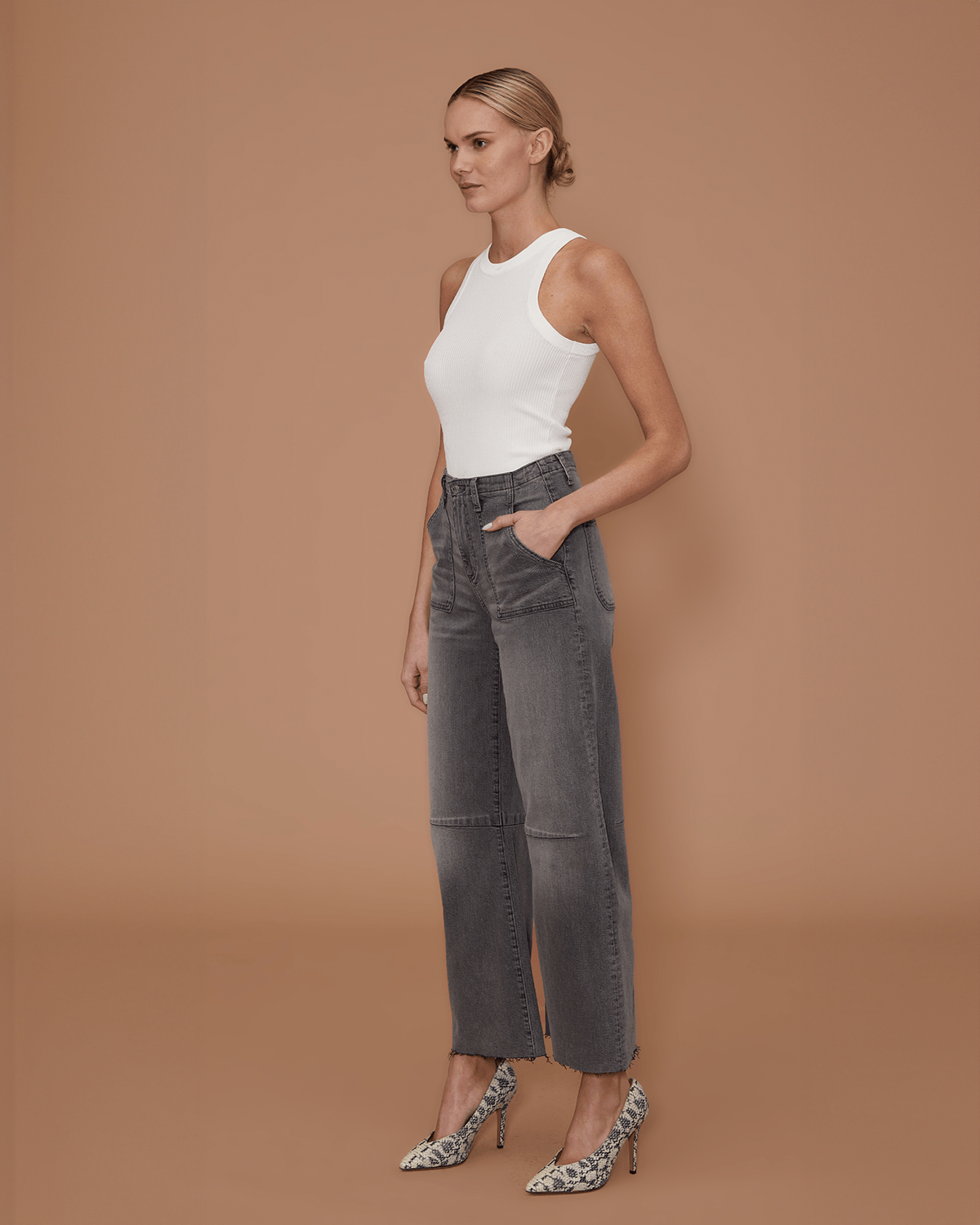 Utility Soft Barrel Trouser by Le Jean