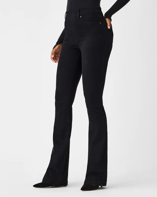 Flare Jeans in Black